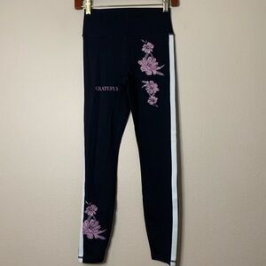 Spiritual Gangster Black Floral Embroidered ‘Grateful’ Leggings S